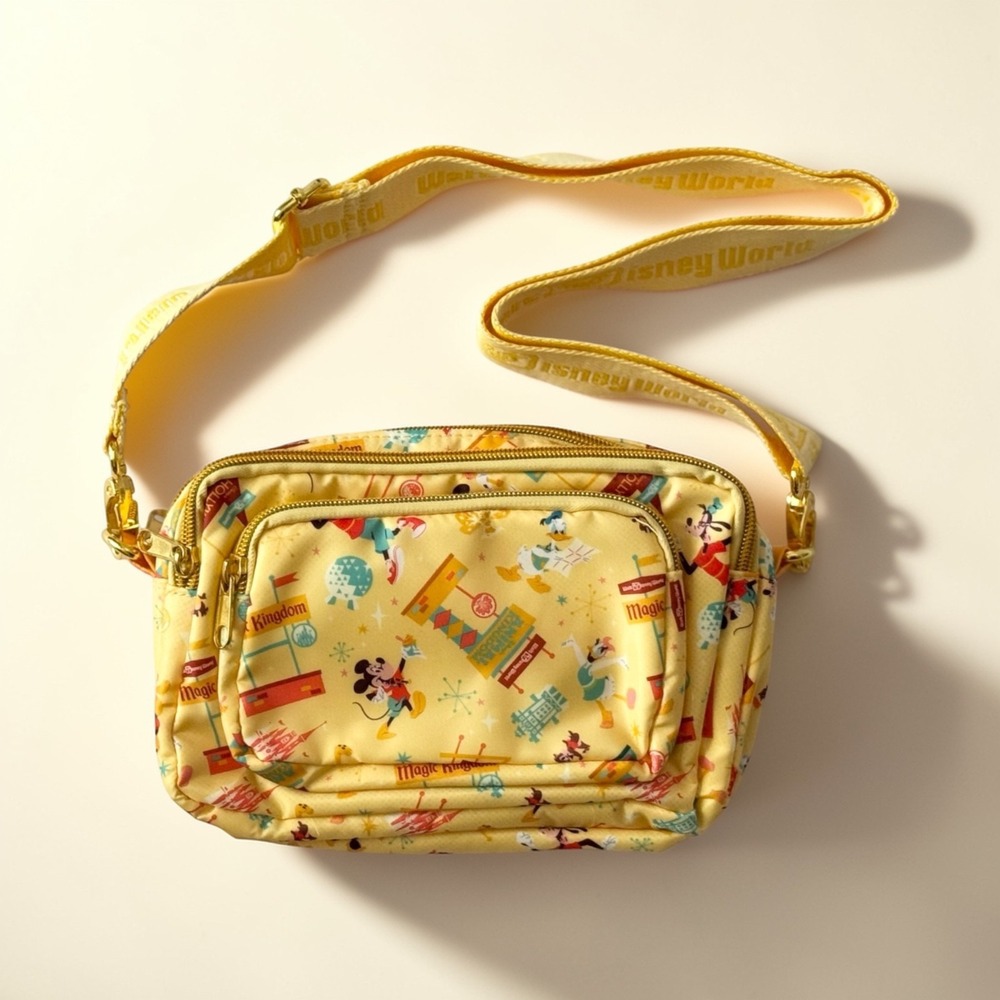 Walt Disney World Play in the Park Convertible Belt Bag Crossbody Fanny Pack